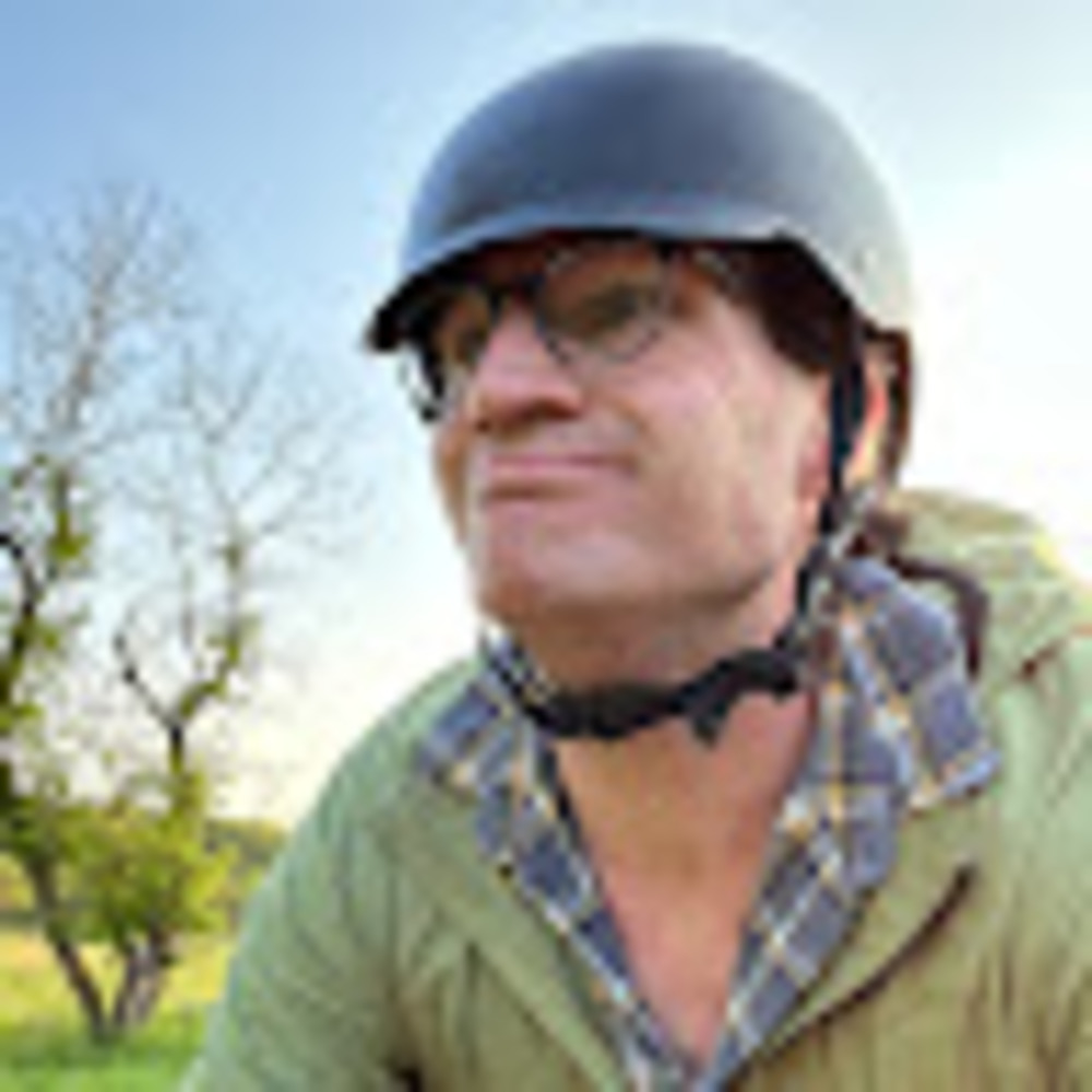 Meet your Posher, Alex